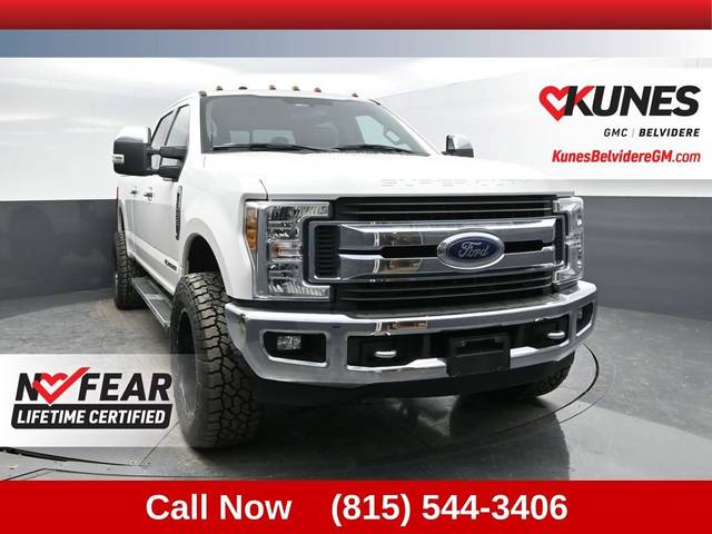 2017 Ford F-250 Super Duty XL 4WD photo