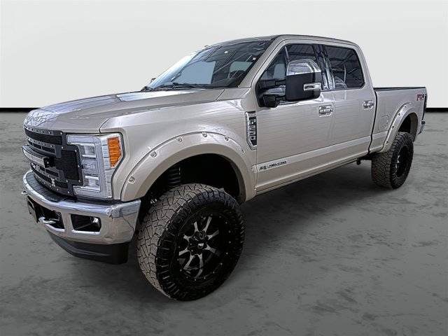 2018 Ford F-250 Super Duty King Ranch 4WD photo