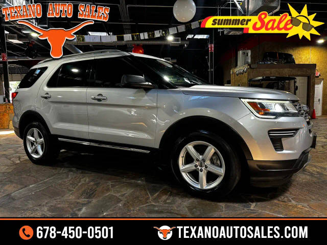 2018 Ford Explorer XLT FWD photo