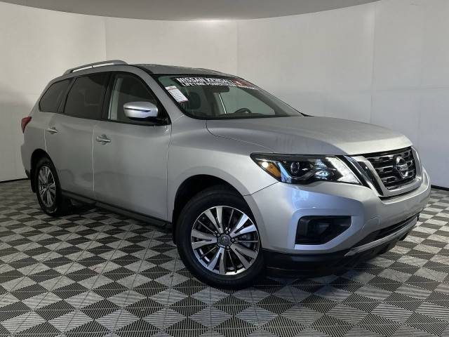 2018 Nissan Pathfinder S FWD photo