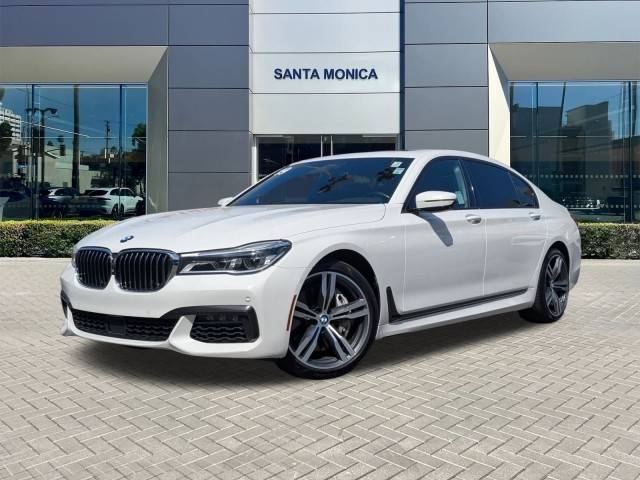 2019 BMW 7 Series 750i RWD photo