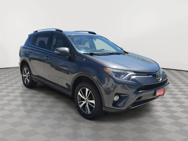 2018 Toyota RAV4 XLE AWD photo
