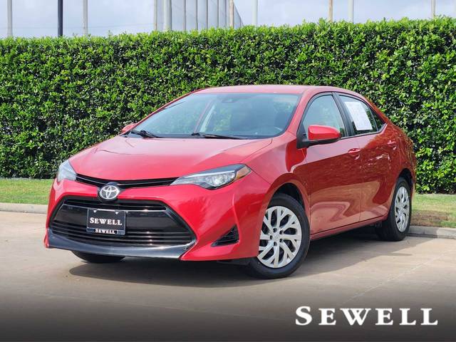 2018 Toyota Corolla LE FWD photo