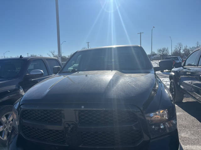 2018 Ram 1500 Express 4WD photo