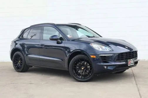 2018 Porsche Macan AWD photo