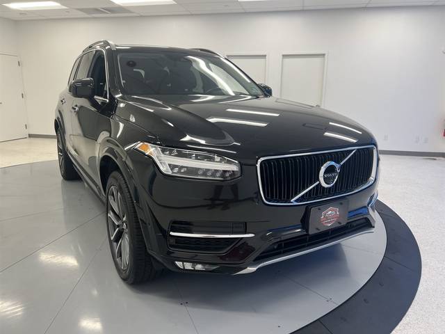 2018 Volvo XC90 Momentum AWD photo