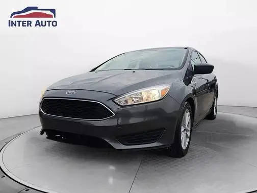 2018 Ford Focus SE FWD photo