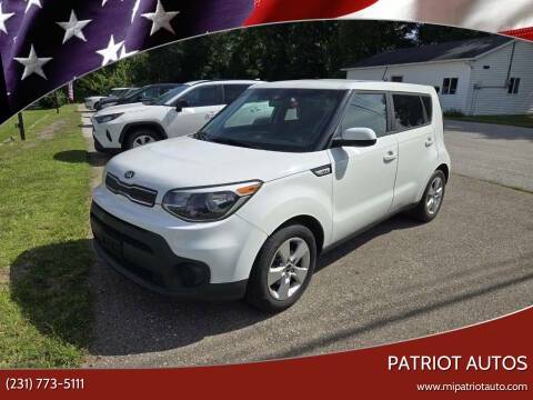 2018 Kia Soul Base FWD photo