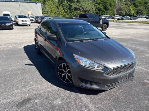 2018 Ford Focus S FWD photo