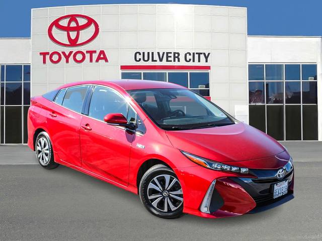 2018 Toyota Prius Prime Premium FWD photo