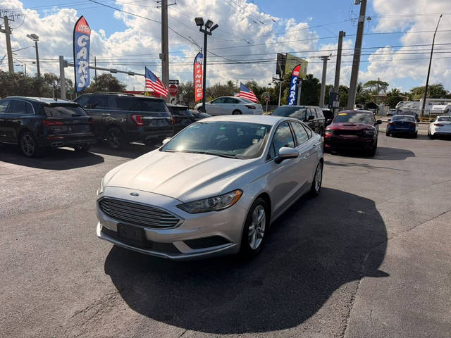 2018 Ford Fusion SE FWD photo