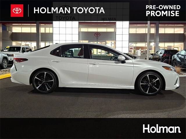 2018 Toyota Camry XSE FWD photo