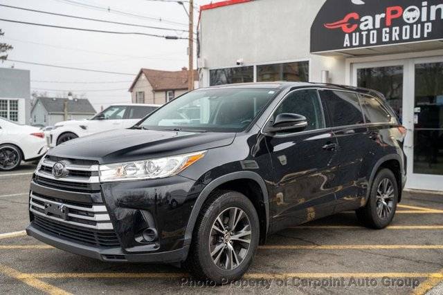 2018 Toyota Highlander LE AWD photo