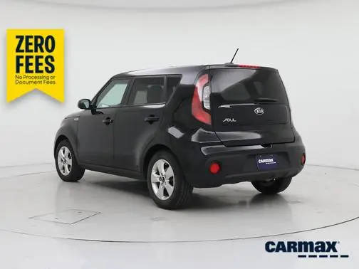 2018 Kia Soul Base FWD photo
