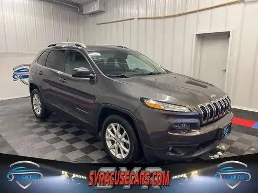 2018 Jeep Cherokee Latitude FWD photo