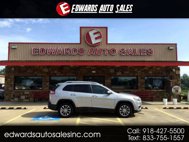 2019 Jeep Cherokee Latitude Plus FWD photo