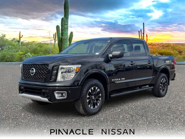 2018 Nissan Titan PRO-4X 4WD photo