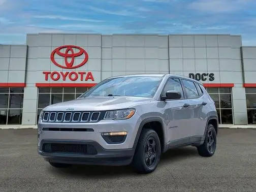 2018 Jeep Compass Sport FWD photo