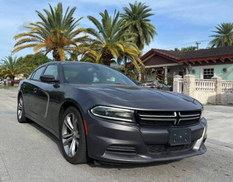 2016 Dodge Charger SE RWD photo