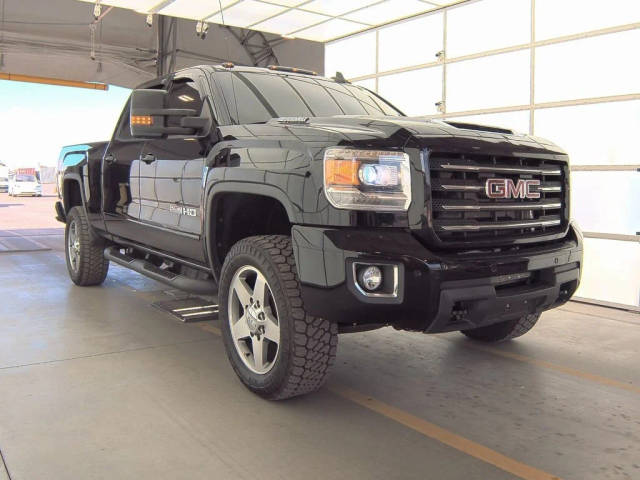 2018 GMC Sierra 2500HD SLT 4WD photo