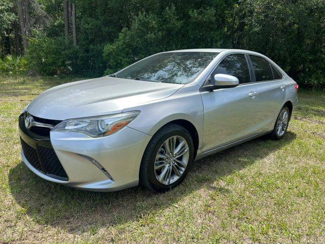 2016 Toyota Camry SE FWD photo