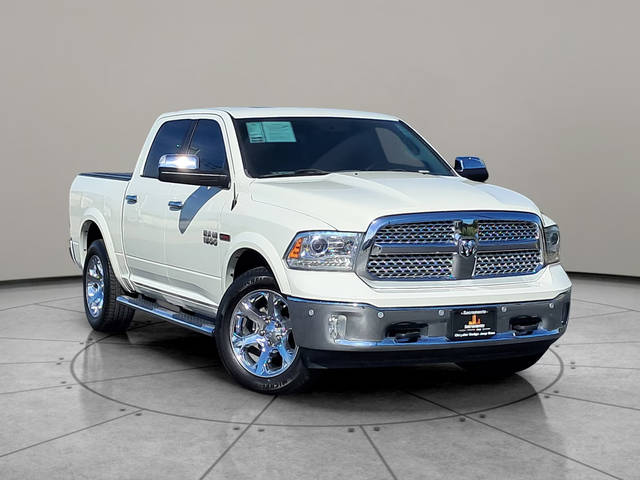 2018 Ram 1500 Laramie 4WD photo