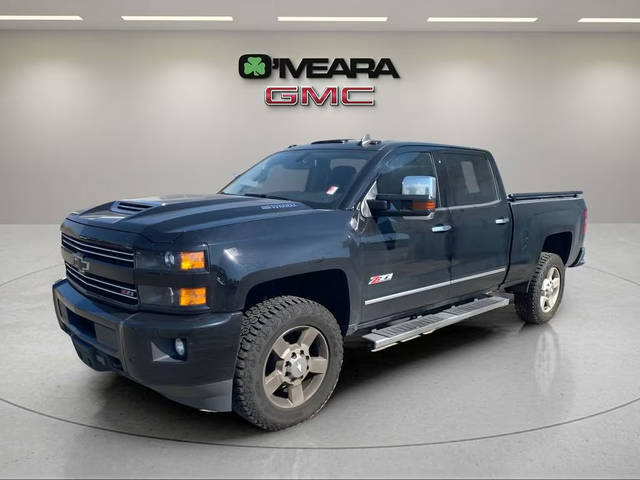 2018 Chevrolet Silverado 2500HD LT 4WD photo