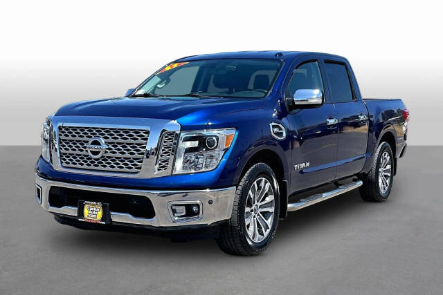 2017 Nissan Titan SL RWD photo