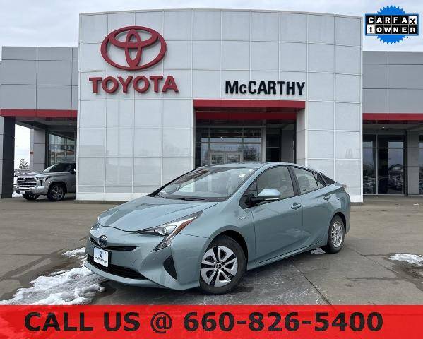 2018 Toyota Prius Two FWD photo