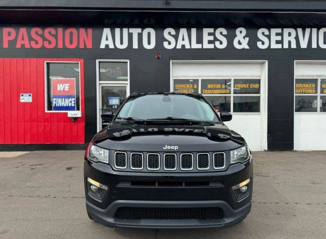 2018 Jeep Compass Latitude 4WD photo