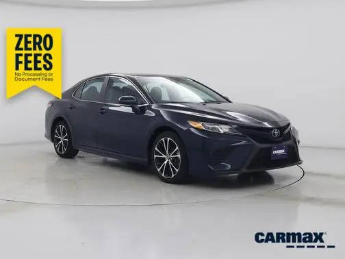 2018 Toyota Camry SE FWD photo