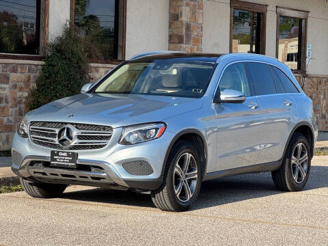 2018 Mercedes-Benz GLC-Class GLC 300 RWD photo