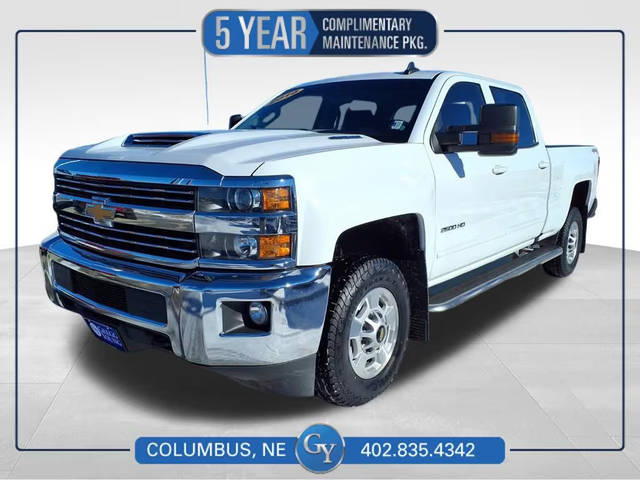 2018 Chevrolet Silverado 2500HD LT 4WD photo