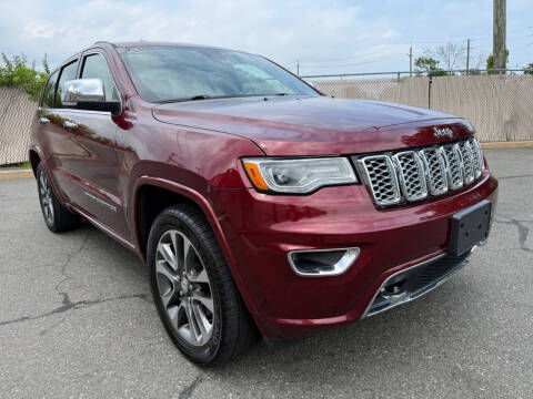 2018 Jeep Grand Cherokee Overland 4WD photo