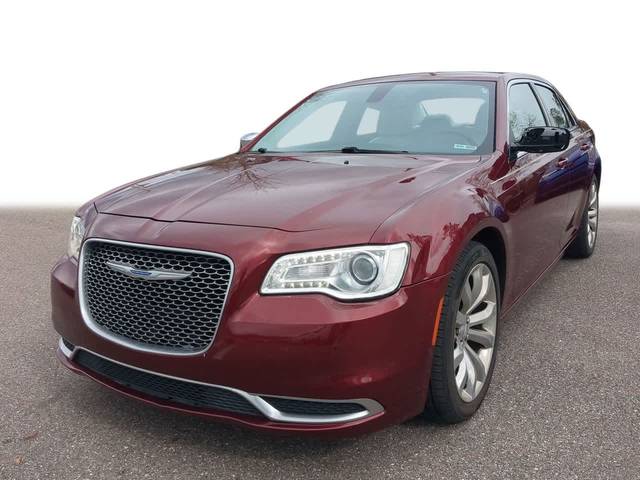 2018 Chrysler 300 Touring RWD photo