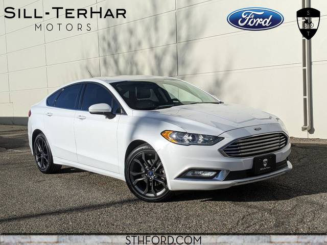 2018 Ford Fusion SE FWD photo