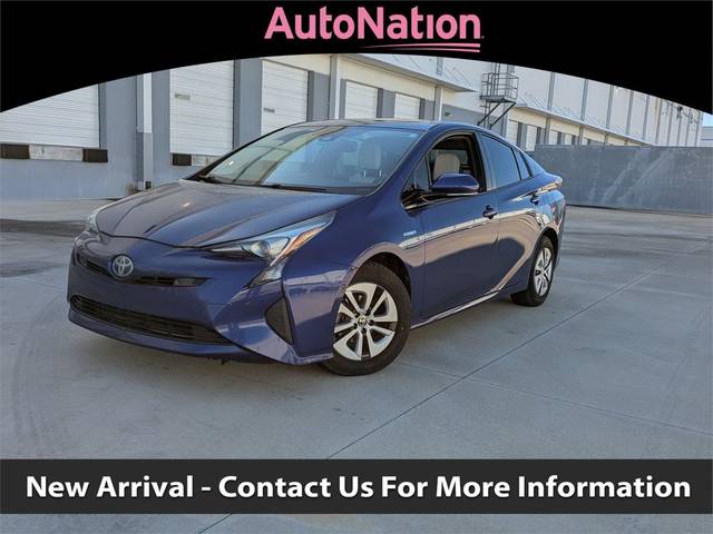2018 Toyota Prius Four FWD photo