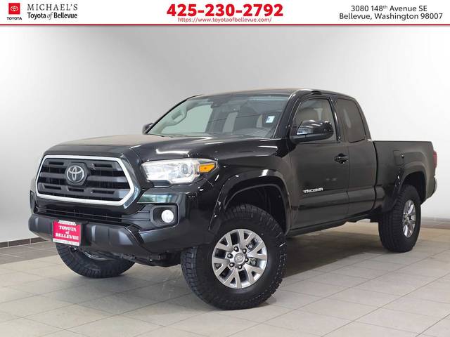 2018 Toyota Tacoma SR5 4WD photo