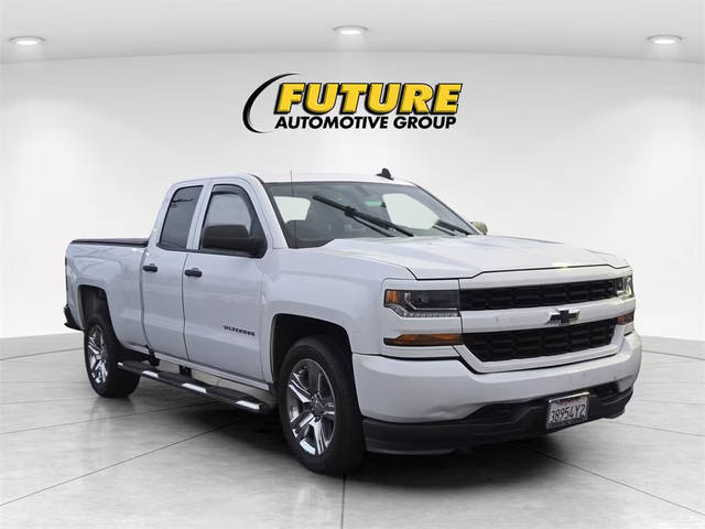 2018 Chevrolet Silverado 1500 Custom RWD photo