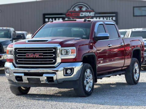 2018 GMC Sierra 2500HD SLT 4WD photo