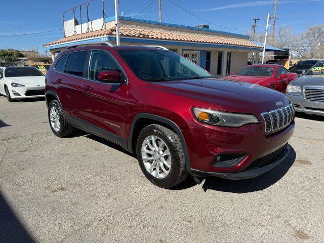 2019 Jeep Cherokee Latitude FWD photo