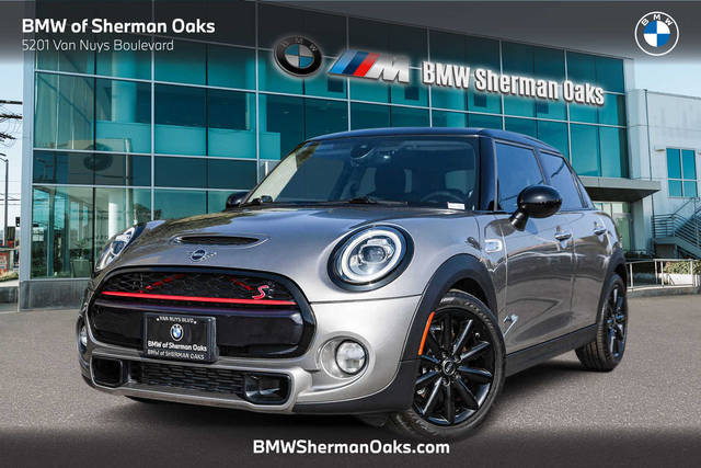 2019 MINI Hardtop 4 Door Cooper S FWD photo