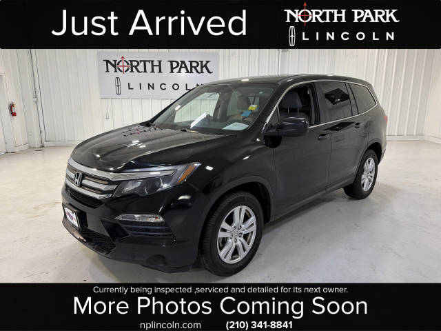 2018 Honda Pilot LX FWD photo