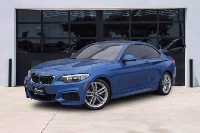 2015 BMW 2 Series 228i RWD photo