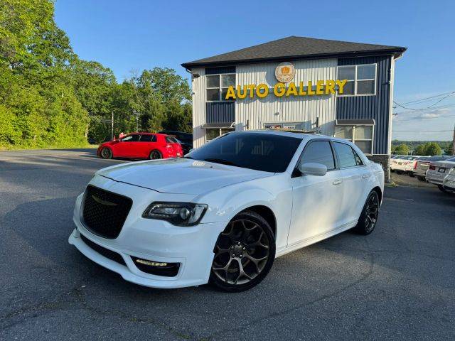 2017 Chrysler 300 300S Alloy Edition RWD photo