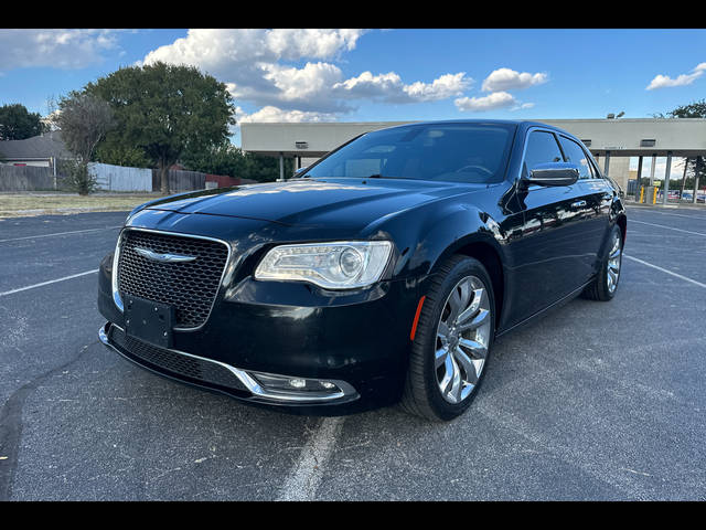 2018 Chrysler 300 Limited RWD photo