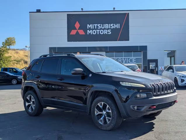 2018 Jeep Cherokee Trailhawk 4WD photo