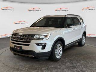 2018 Ford Explorer XLT 4WD photo