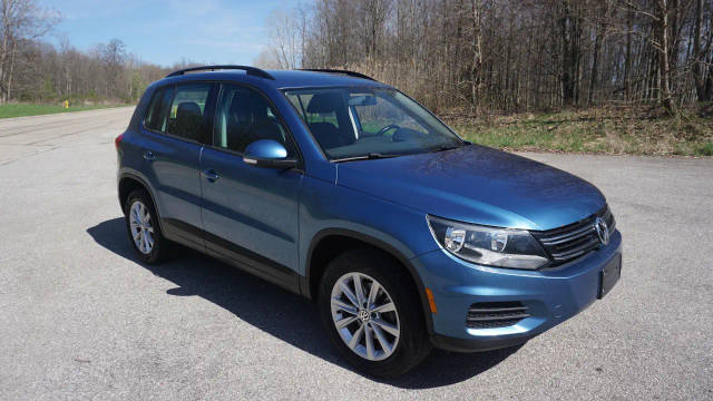 2018 Volkswagen Tiguan AWD photo