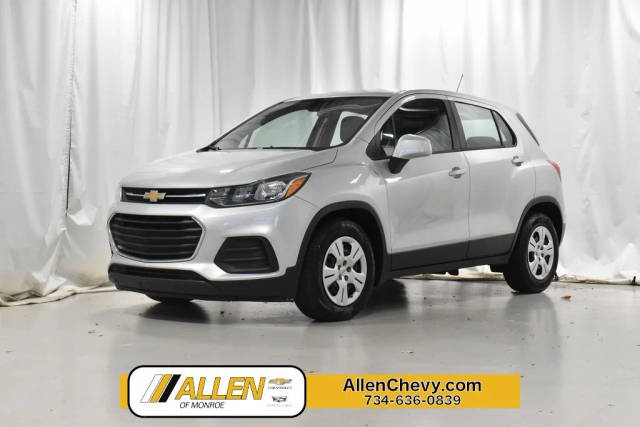 2018 Chevrolet Trax LS FWD photo